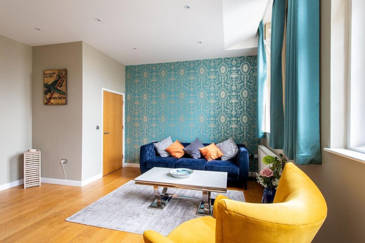 The Most Central Apartment In Canterbury Stunning Interiors, Fully Equipped, City Views And Free Wifi! מראה חיצוני תמונה